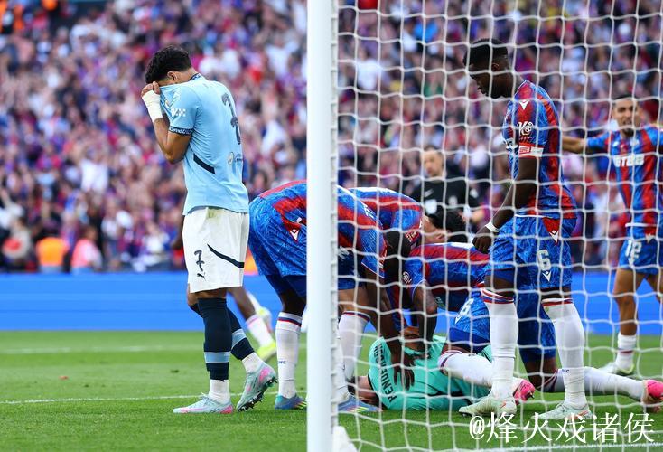 桑德兰水晶宫都争四,曼联绝不该掉队 桑德兰水晶宫都争四,曼联绝不该掉队